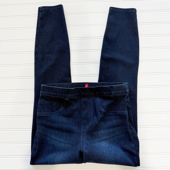 Spanx Dark Wash Skinny Jeans Jeggings Size Small - Picture 1 of 6